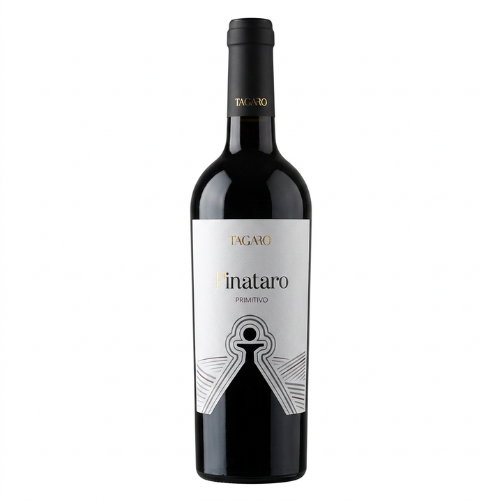 Full Tagaro Pinataro Primitivo bottle centred on a square white background.