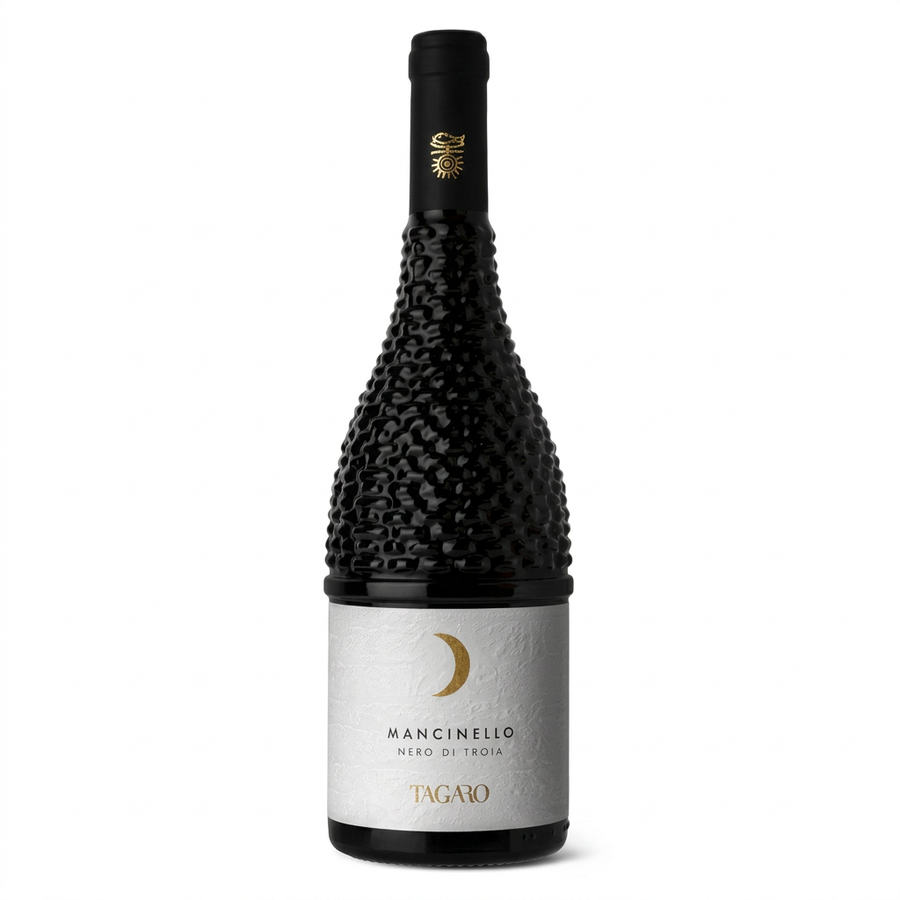 Tagaro Mancinello Nero di Troia 750ml bottle on a white background.
